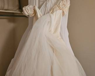 Off the shoulders wedding dress size small