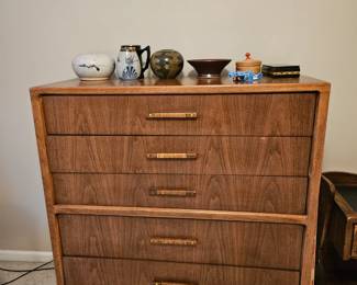 MCM Dresser