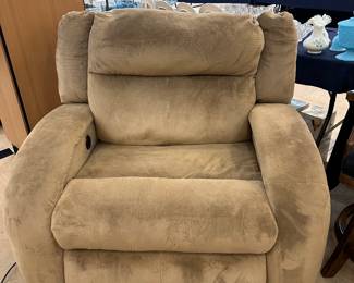 EXTRA BIG  Power Recliner