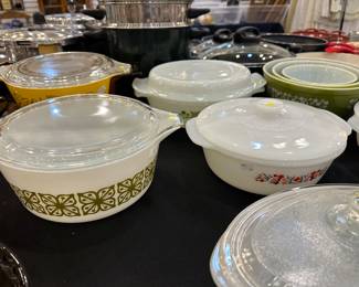 LOTS OF VINTAGE PYREX!