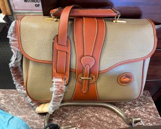 Dooney Bourke