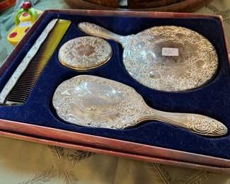 Silver dresser set
