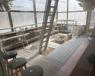 GREENHOUSE POTTING BENCHES ARE FOR SALE