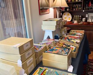 LARGE QUANTITY OF VINTAGE SUPERHERO COMIC BOOKS