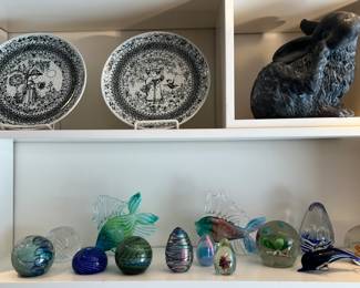 Art glass paperweights