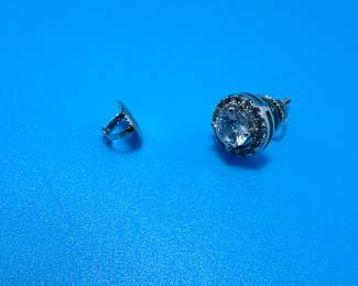 14k post and surround