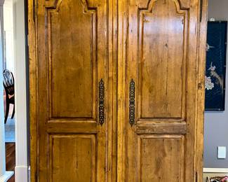 TV Armoire