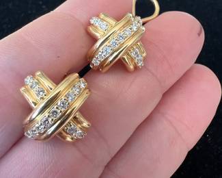 TIFFANY & Co Signature ‘X’ diamond 18 karat gold earrings