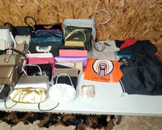 more Purses
