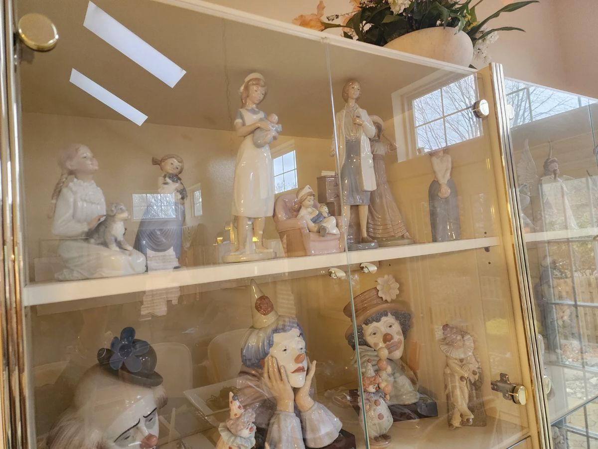 Medford Estate Sale Furniture, Jewelry,... starts on 2/10/2024