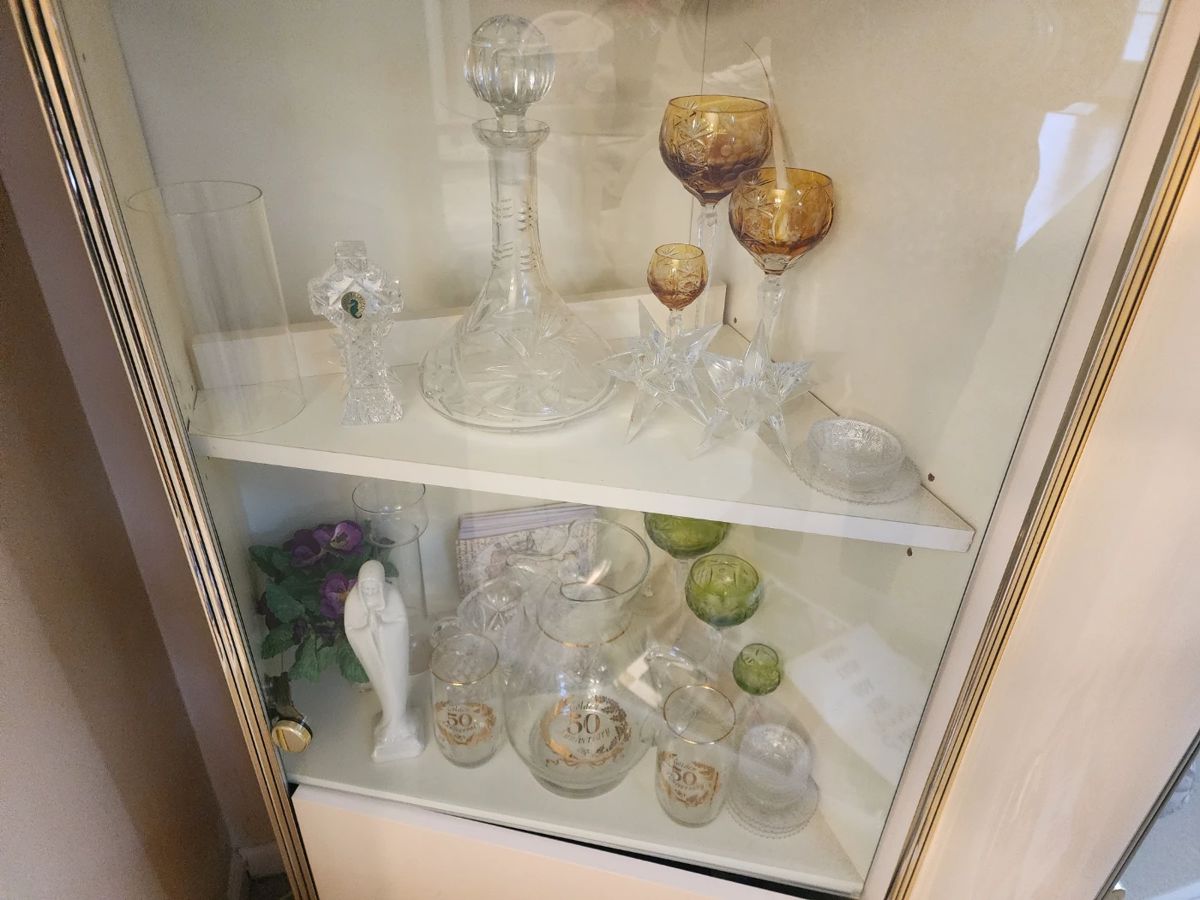 Medford Estate Sale Furniture, Jewelry,... starts on 2/10/2024