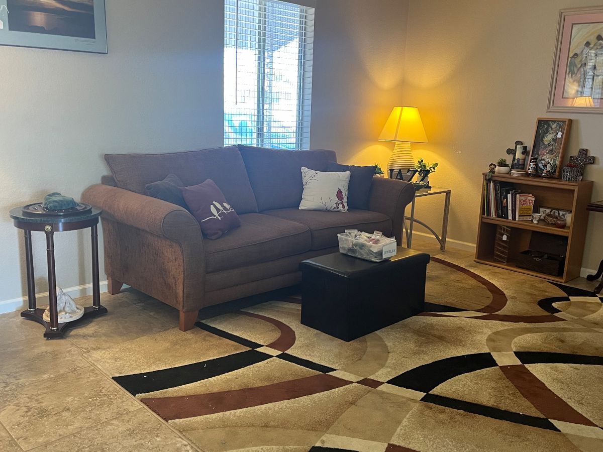 ONE DAY ONLY Sun City Estate Sale by Radiant... starts on 1/19/2024