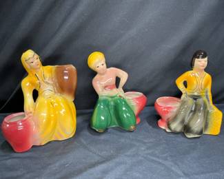 VTG Genie with Harem Planters