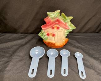 Baby Chicks Salt/Pepper & Decorative Spoon Set