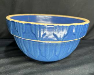 3 Blue Clay City Pottery Mixing Bowls