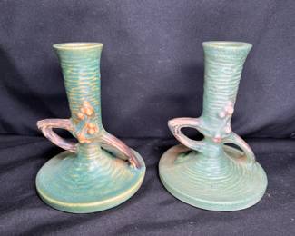 Roseville Bushberry 1148-4 1/2 Candlesticks