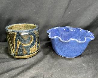 2 EP & Frog Town Pottery Planters