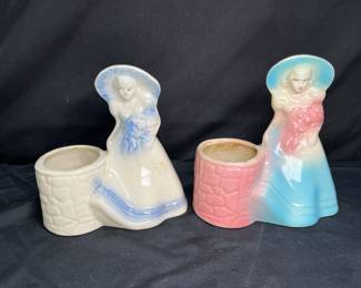 2 MCM Shawnee Southern Belle Wishing Well Planters