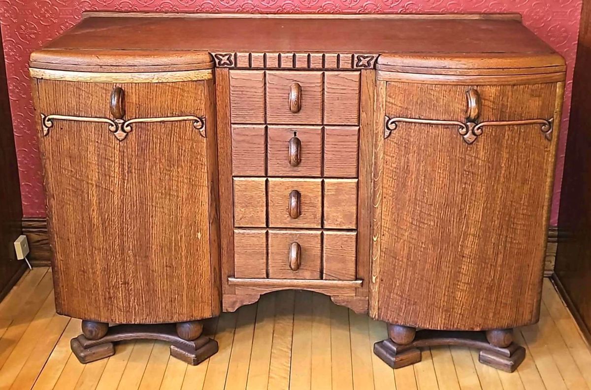 Historic Home Antique Online Auction Ends 1/24! starts on 1/17/2024