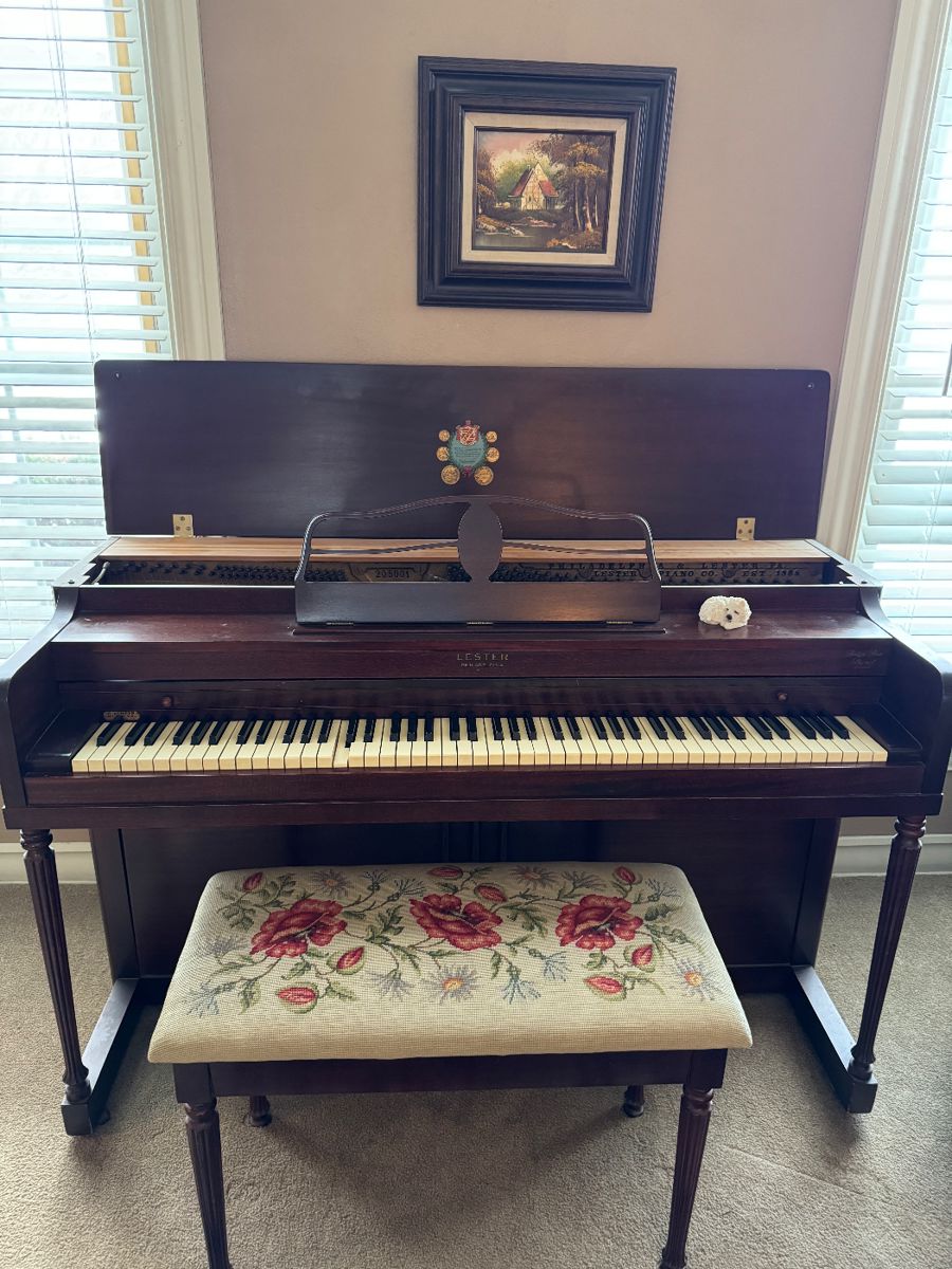 Sunset HILLS ESTATE SALE DATES CHANGED TO... starts on 1/20/2024