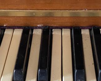 Vintage Duo Art Play Piano Ukelano