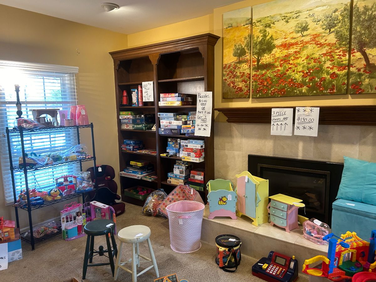 Doorbuster ONE DAY Estate Sale in Kirkwood, MO starts on 1/20/2024