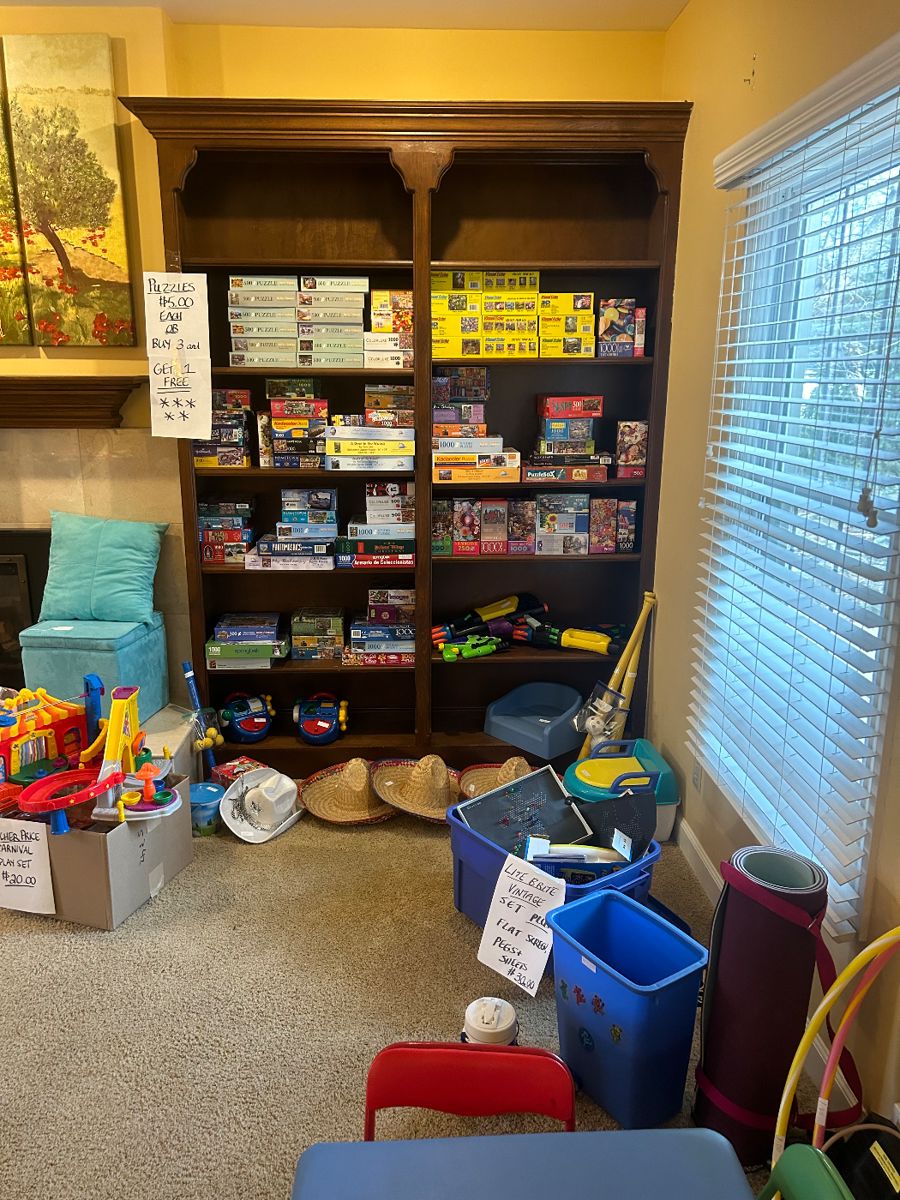 Doorbuster ONE DAY Estate Sale in Kirkwood, MO starts on 1/20/2024
