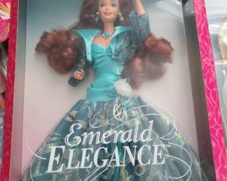 Emerald Elegance Barbie 1994 (D)