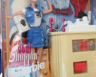 Cool Shoppin' Barbie1995 (D)