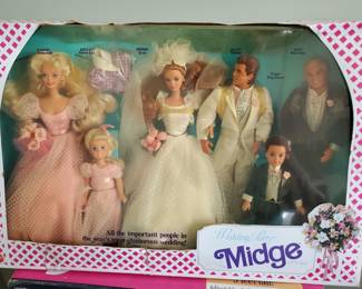 Midge's Wedding Party: Barbie, Kelly, Midge, Alan. Todd, Ken (D)