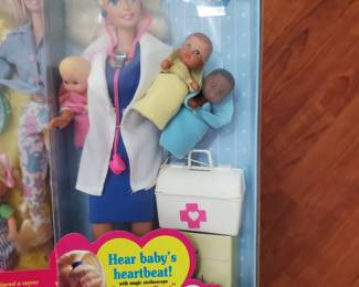 Dr. Barbie 1993 (D)
