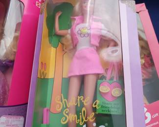 Share a Smile Barbie1996 (D)
