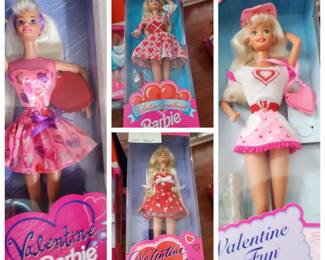 Valentine Barbie (Sp. Ed.) (D); Valentine Sweetheart Barbie 1995 (D); Valentine Fun 1996 (D); Valentine Romance Barbie 1996 (D)