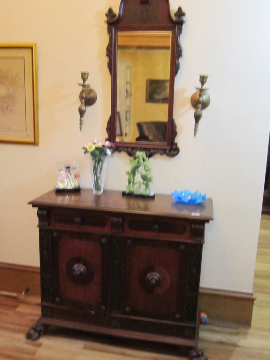 Lake James Edinburg Estate Sale starts on 1/18/2024