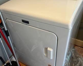 MAYTAG DRYER