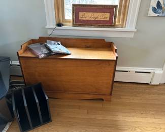 Trunk / Storage Chest, Shirts