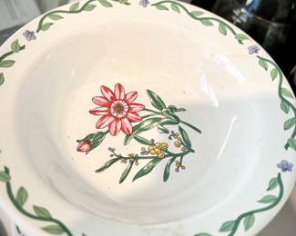 International Tableworks “Terrace Blossoms” 30+ pieces