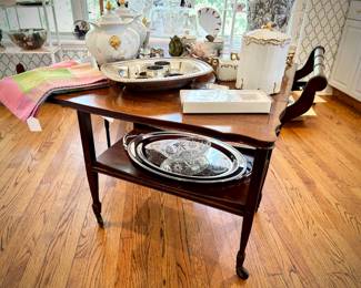 Vintage tea/bar cart