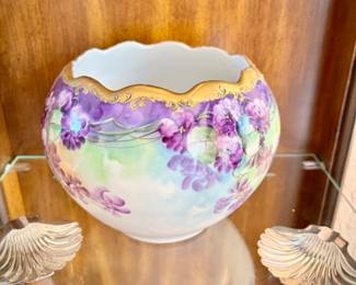 Hand-painted jardiniere with 2 sterling silver shells