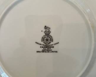 Royal Doulton “Cambridge” 30+ pieces