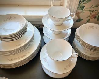 Noritake “BelleMeade”