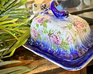 Vintage flow blue covered cheese plate