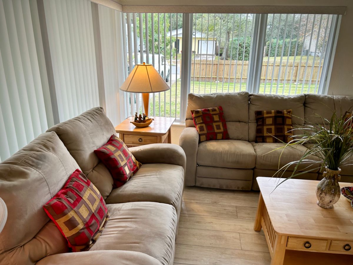 Estate Sale in College Park/Fairview Shores... starts on 1/25/2024