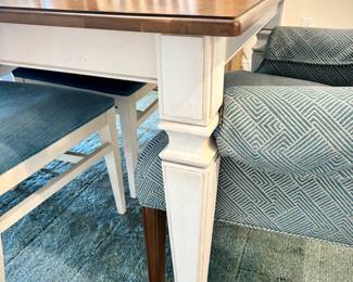 Ethan Allen dining table and 6 chairs - like-new condition