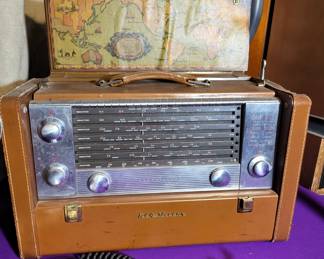 RCA Victor 7-BX-10 STRATO-WORLD Portable Shortwave Multi-Band TUBE RADIO