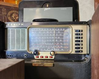 Zenith Transoceanic 6 Bands tube radio