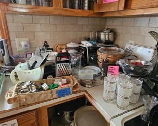 Glasses / Dishes / Bowls / Etc