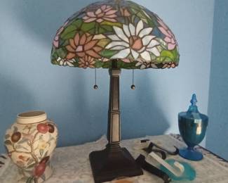 Great selection of Tiffany style lamps