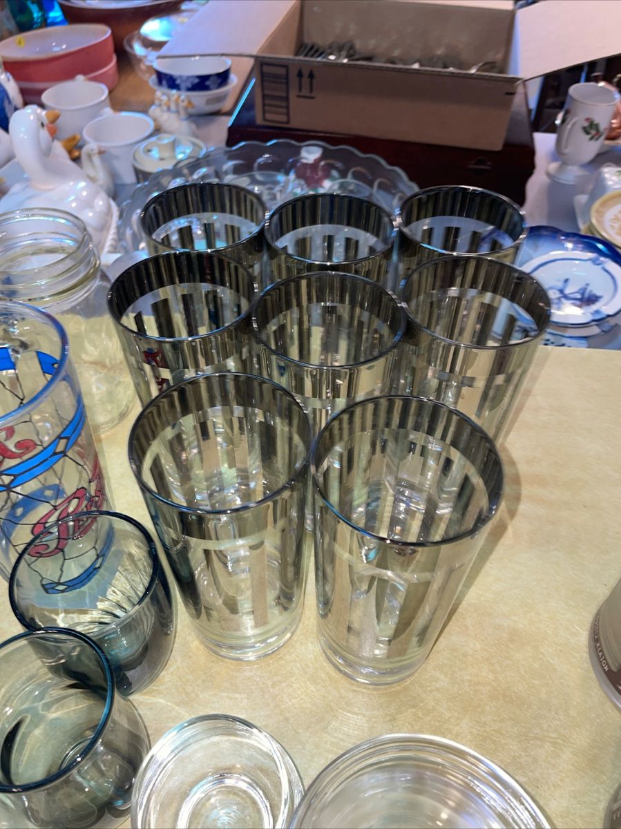 Mid Century Modern/Vintage/Retro in Greeley, CO starts on 1/18/2024