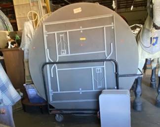 JPAS1007 6 Ft LARGE ROUND FOLDING TABLES Local Pickup